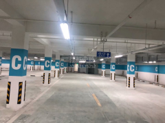 地下停車場劃線用什么材料,停車場劃線要用什么工具？