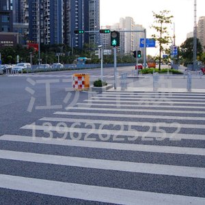 新農(nóng)村村鎮(zhèn)道路劃線施工比較適合什么標(biāo)線涂料？