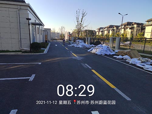 蘇州道路標(biāo)線冷漆多少錢一平？道路劃線價(jià)格多少一米？